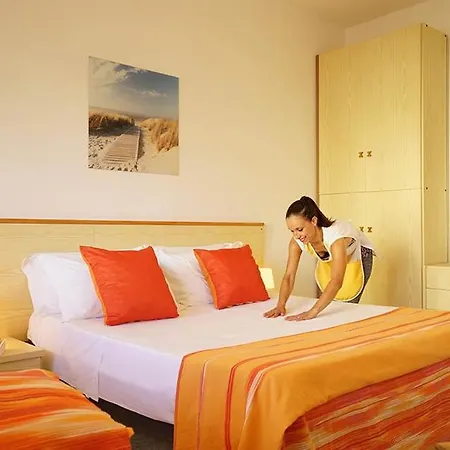 Apulia Hotel 3*
