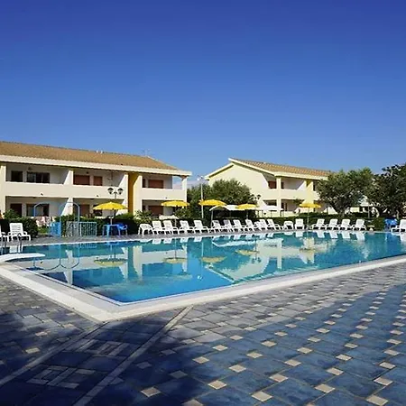 Apulia 3*